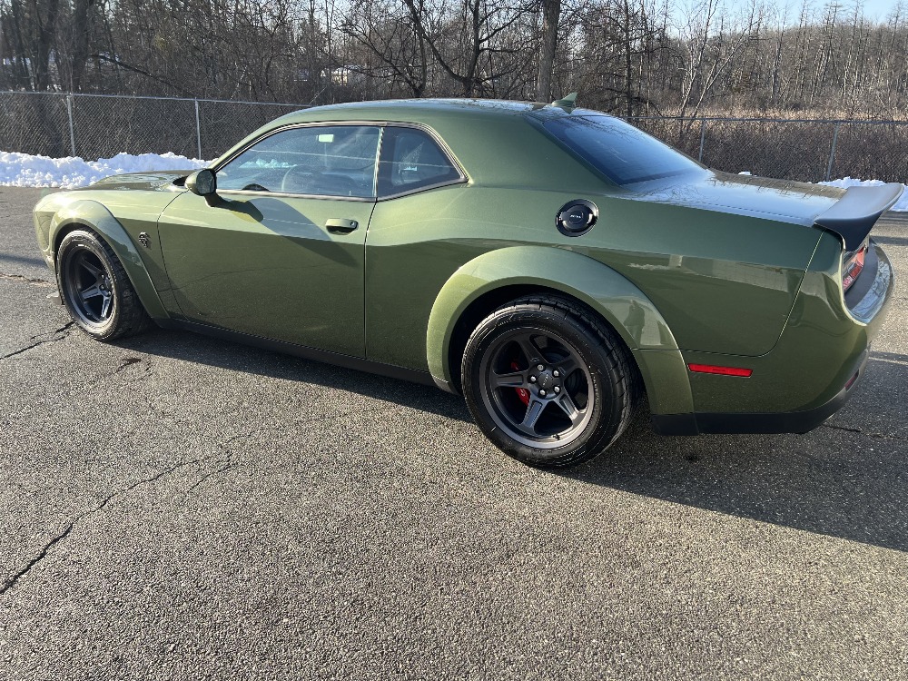 Lot M26-467 - 2021 Dodge Challenger Hellcat Redeye Super Stock ...