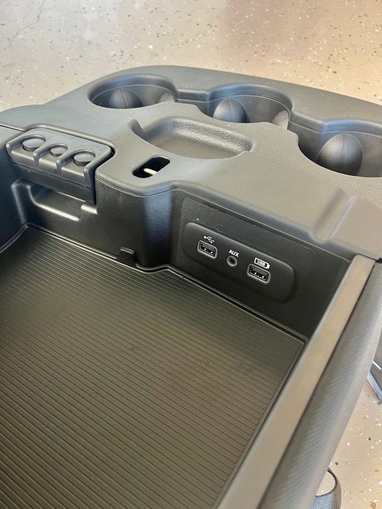 Lot M25-082 - Custom Universal Console | Premier Auction Group