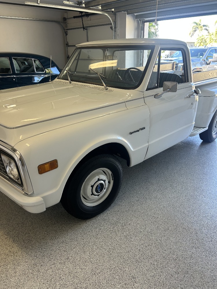 Lot D25-598 - 1971 Chevrolet C10 Stepside Pickup | Premier Auction Group