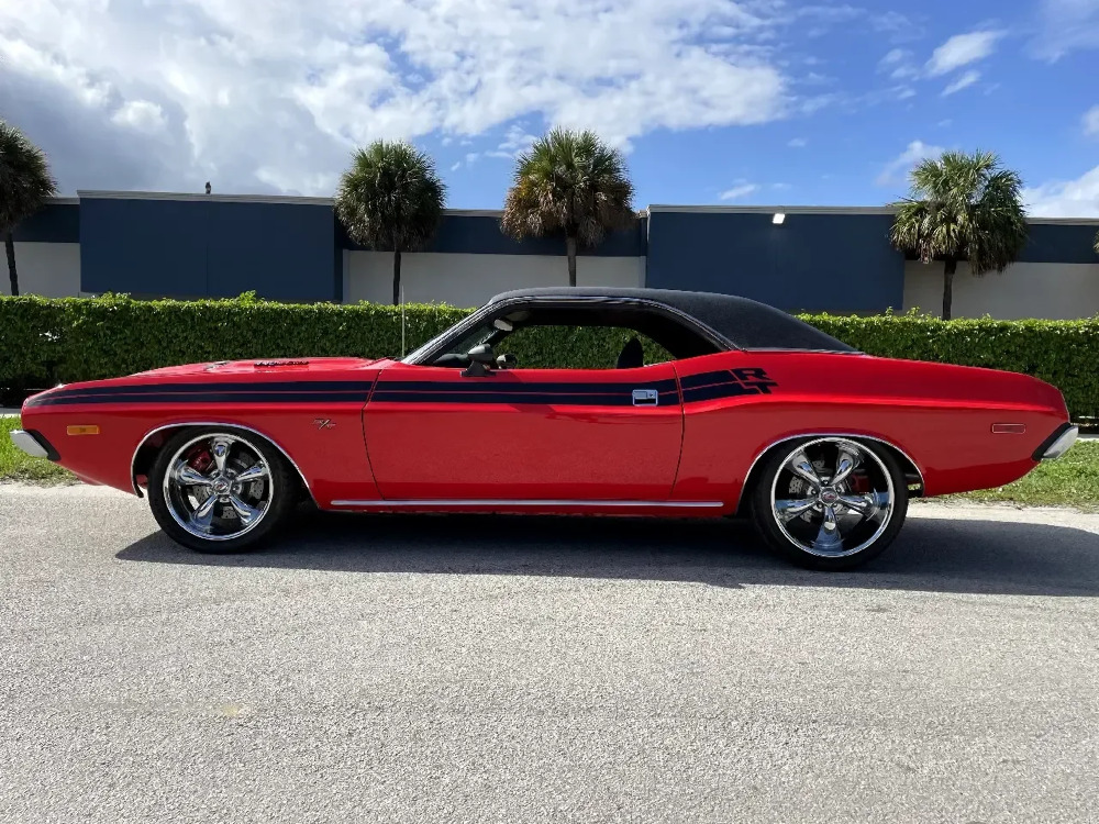 Lot M22-519 - 1973 Dodge Challenger R/T Restomod | Premier Auction Group