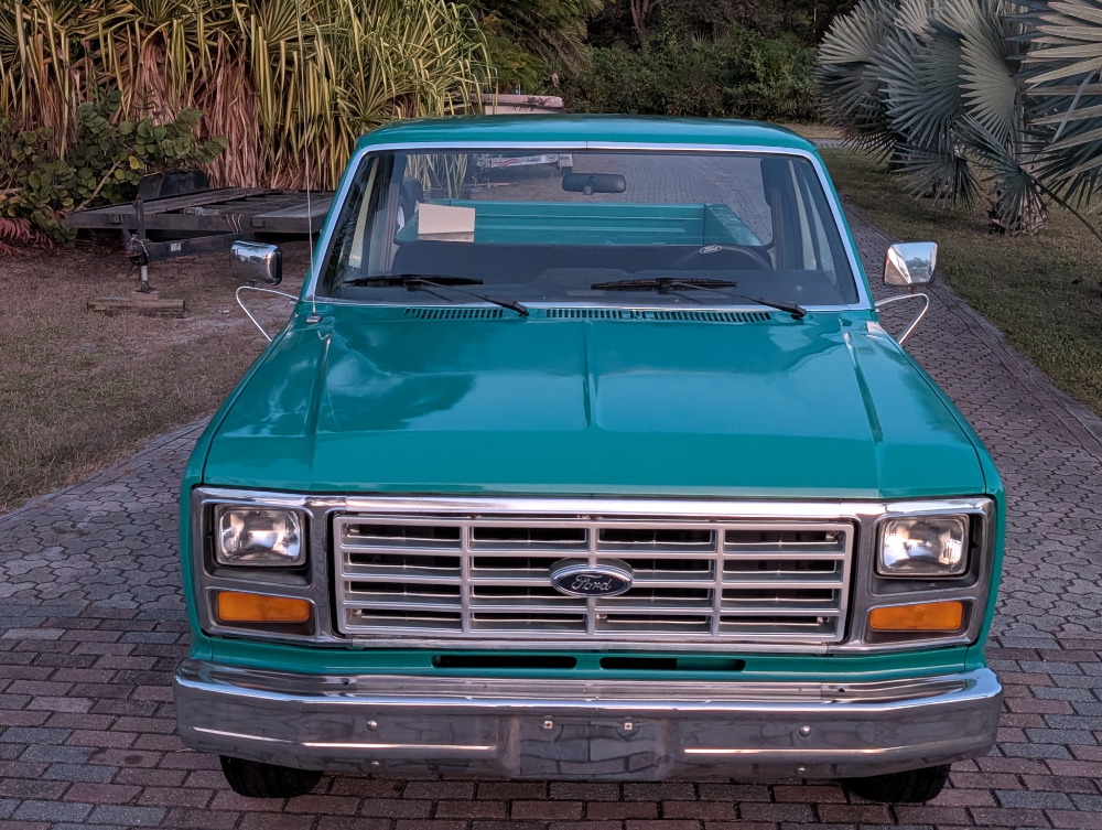 1982 Ford Ranger F100 Lot M26-110 - 1982 Ford F100 Stepside Pickup | Premier Auction Group