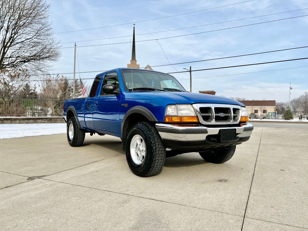 Lot M22-126 - 1998 Ford Ranger XLT 4x4 Pickup | Premier Auction Group