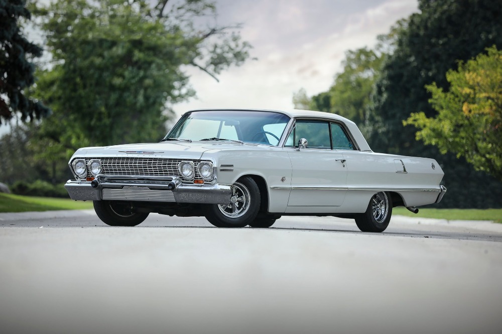 Lot D22-440 - 1963 Chevrolet Impala SS 409 Sport Coupe | Premier