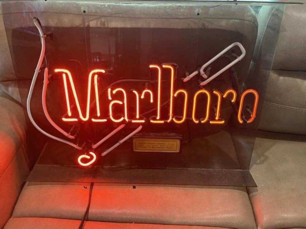 Lot D22-391 - Marlboro Neon Sign | Premier Auction Group